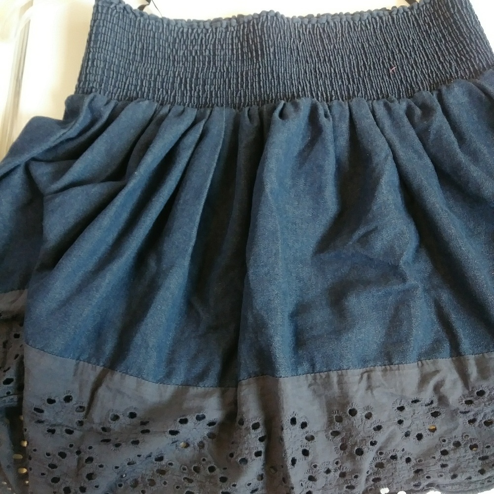 Voice Jean skirt